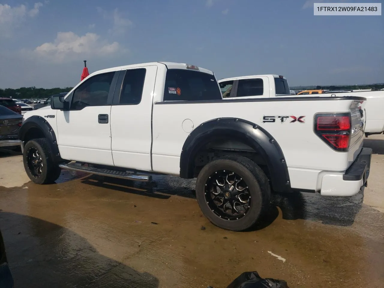 1FTRX12W09FA21483 2009 Ford F150 Super Cab