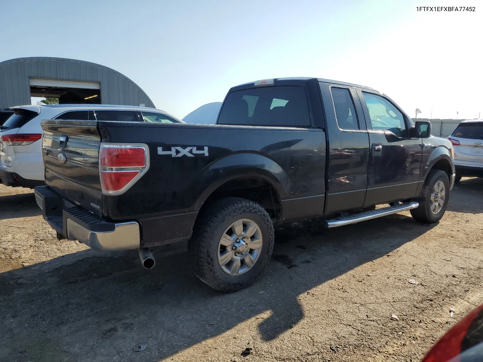 2011 Ford F150 Super Cab VIN: 1FTFX1EFXBFA77452 Lot: 62318224