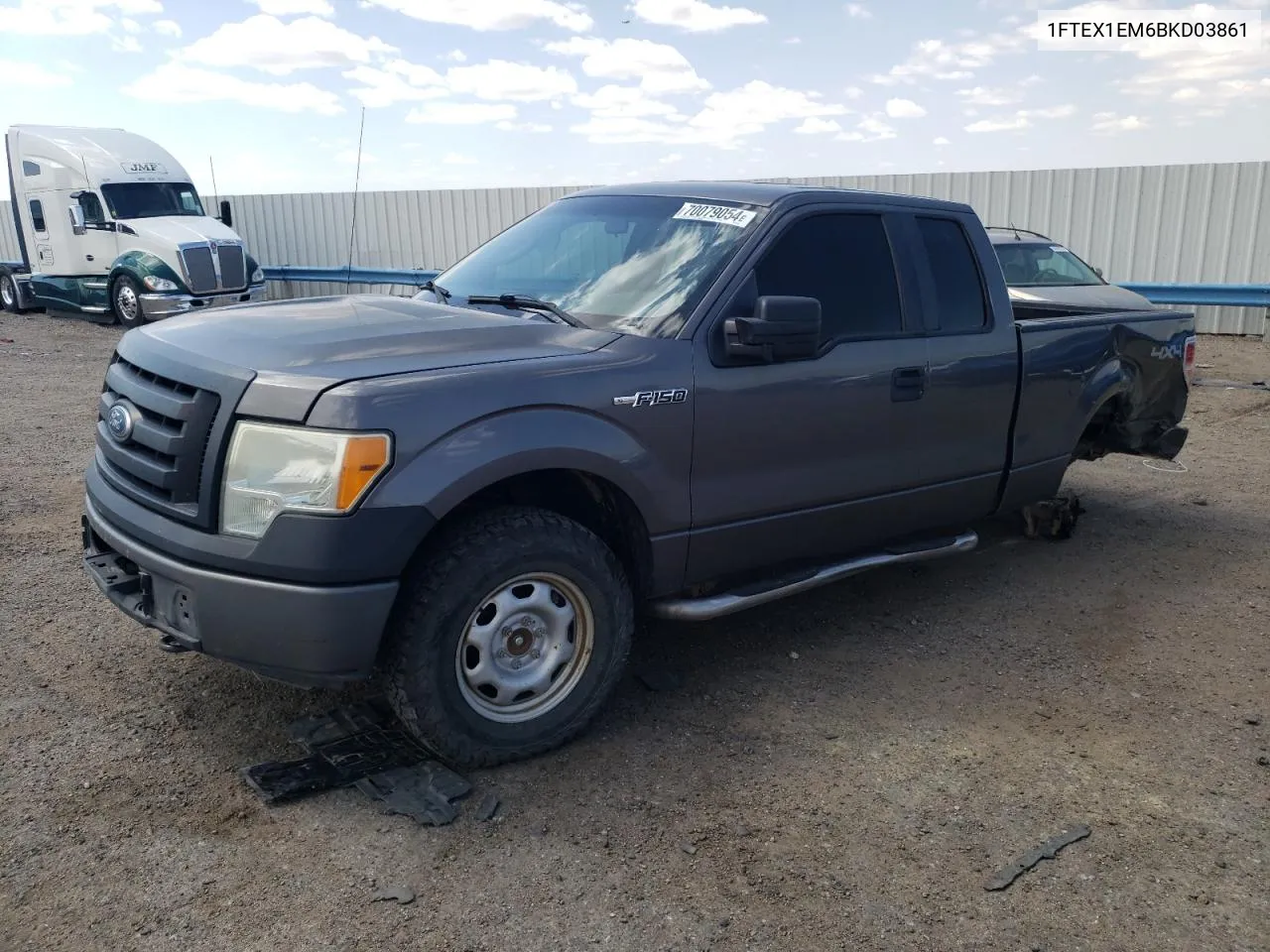 2011 Ford F150 Super Cab VIN: 1FTEX1EM6BKD03861 Lot: 70079054