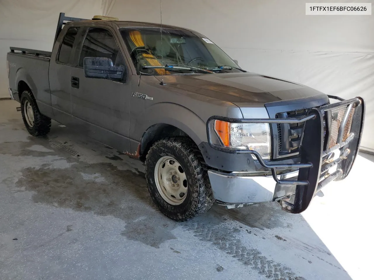 2011 Ford F150 Super Cab VIN: 1FTFX1EF6BFC06626 Lot: 72380384