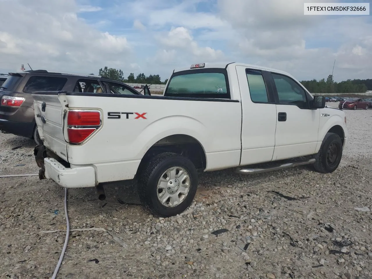 1FTEX1CM5DKF32666 2013 Ford F150 Super Cab