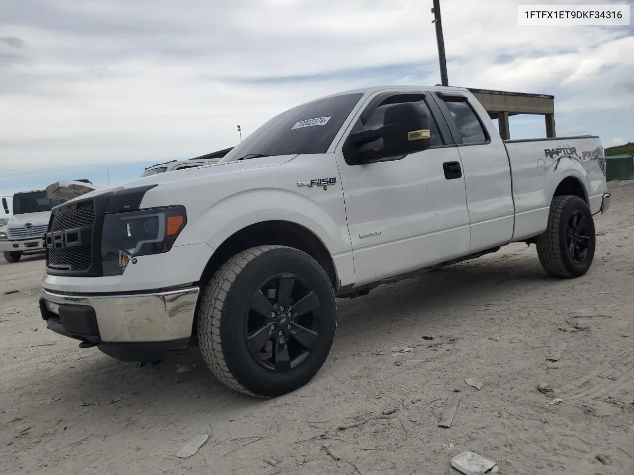 2013 Ford F150 Super Cab VIN: 1FTFX1ET9DKF34316 Lot: 70802374