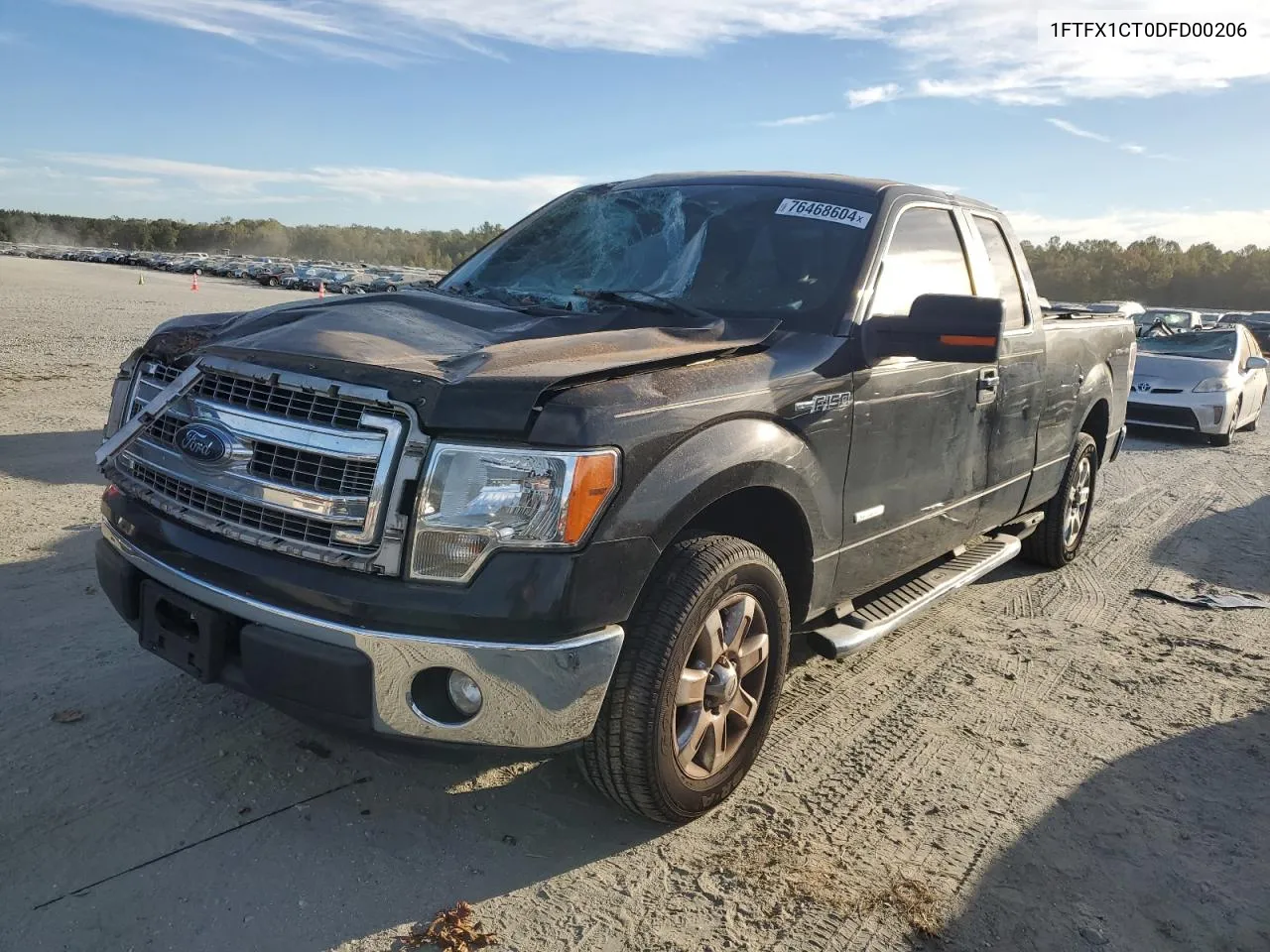 2013 Ford F150 Super Cab VIN: 1FTFX1CT0DFD00206 Lot: 76468604