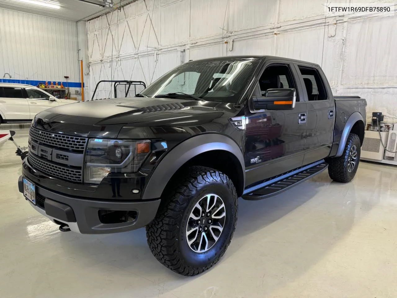 2013 Ford F150 Svt Raptor VIN: 1FTFW1R69DFB75890 Lot: 76683354