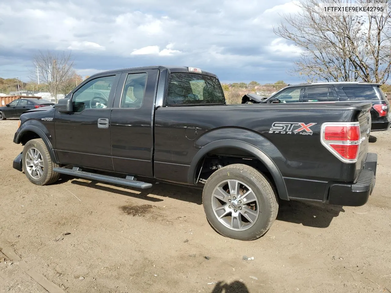 2014 Ford F150 Super Cab VIN: 1FTFX1EF9EKE42795 Lot: 79930124