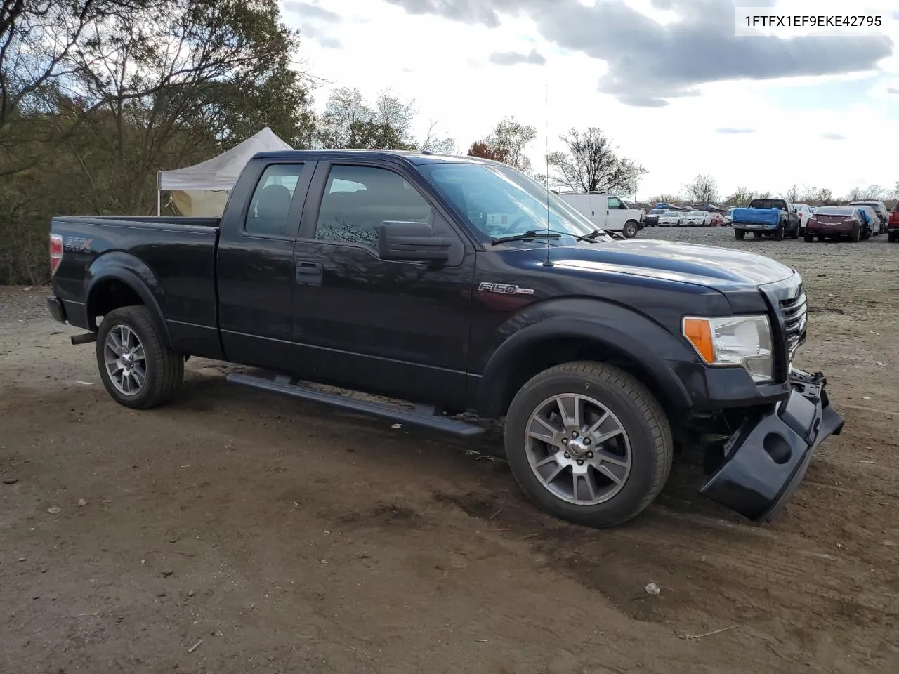 2014 Ford F150 Super Cab VIN: 1FTFX1EF9EKE42795 Lot: 79930124