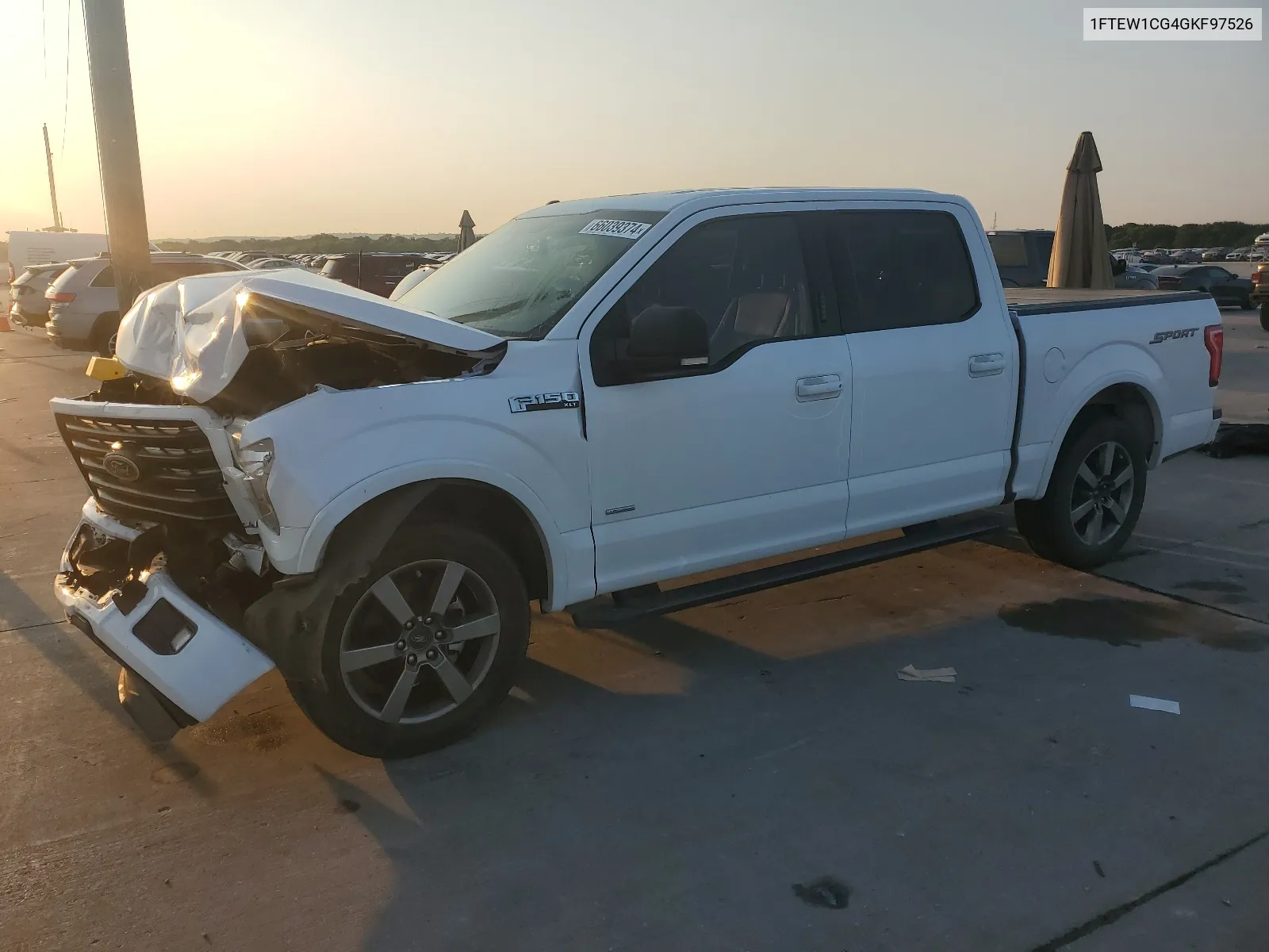 1FTEW1CG4GKF97526 2016 Ford F150 Supercrew