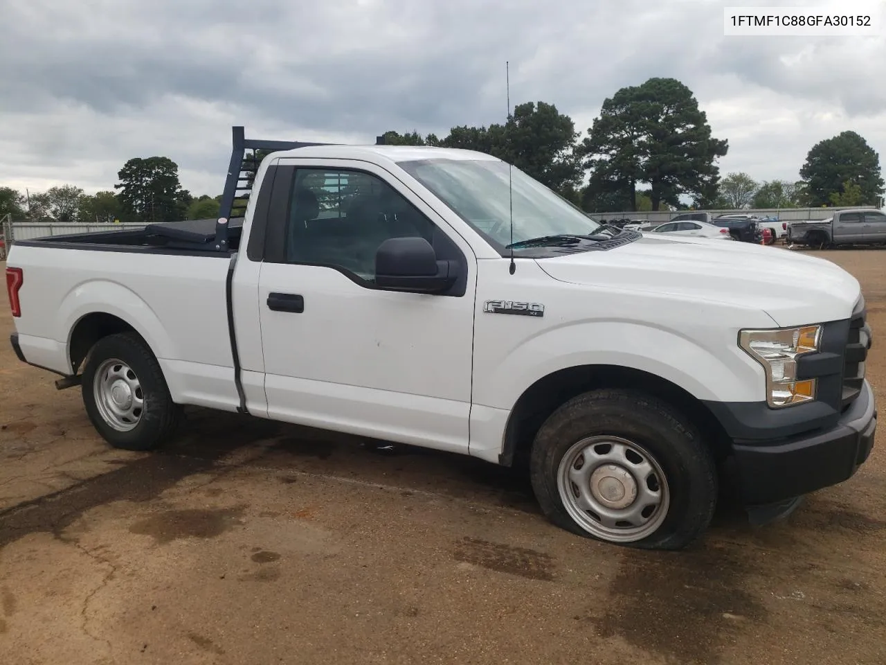 2016 Ford F150 VIN: 1FTMF1C88GFA30152 Lot: 72150014