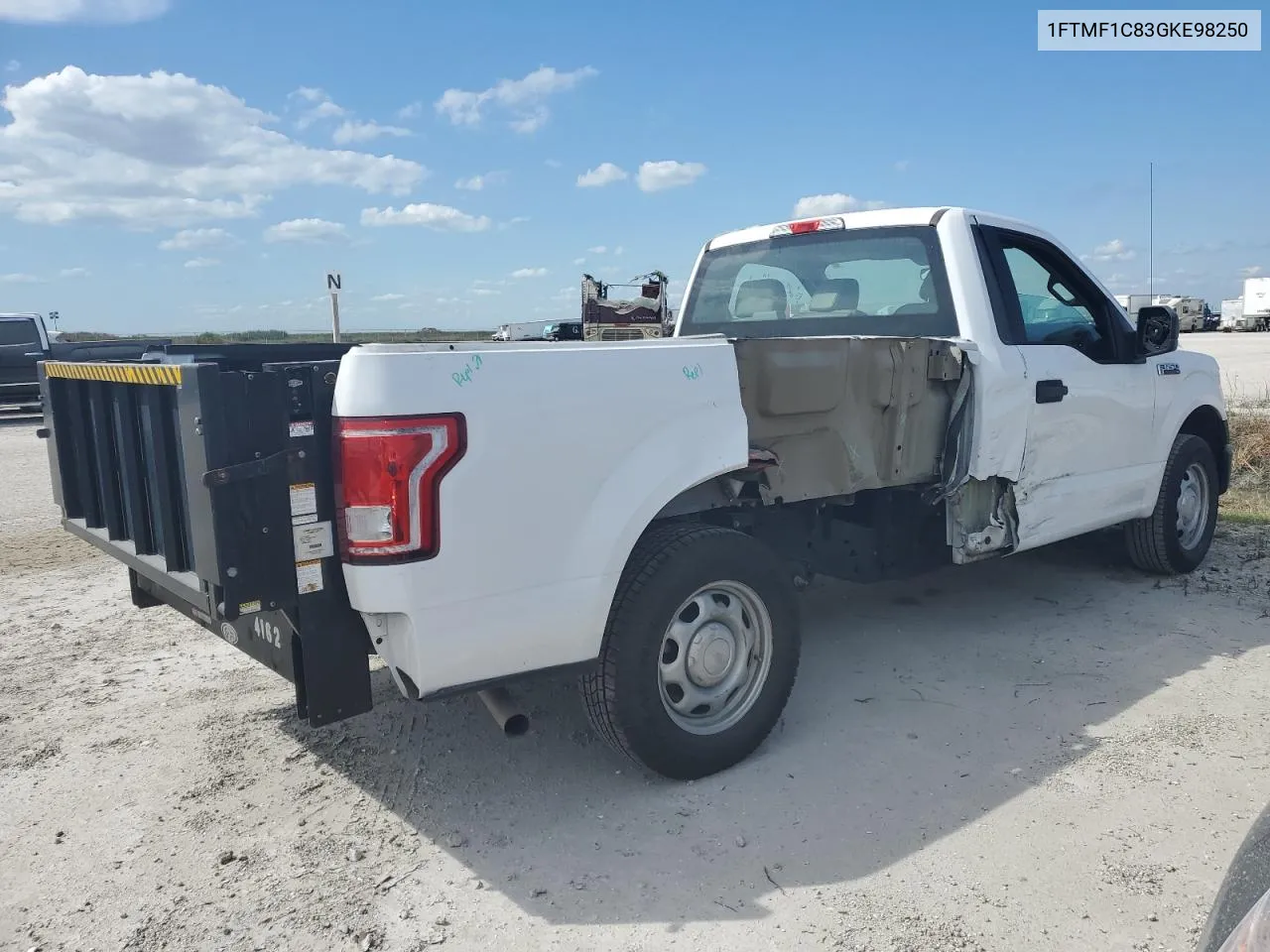 2016 Ford F150 VIN: 1FTMF1C83GKE98250 Lot: 74559744