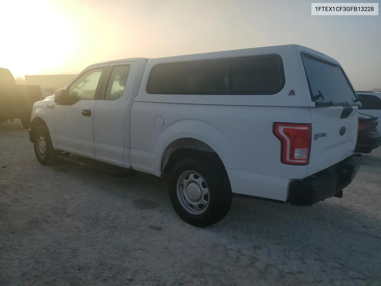 2016 Ford F150 Super Cab VIN: 1FTEX1CF3GFB13228 Lot: 77964094