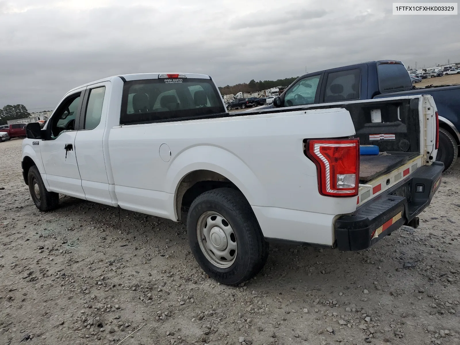 1FTFX1CFXHKD03329 2017 Ford F150 Super Cab