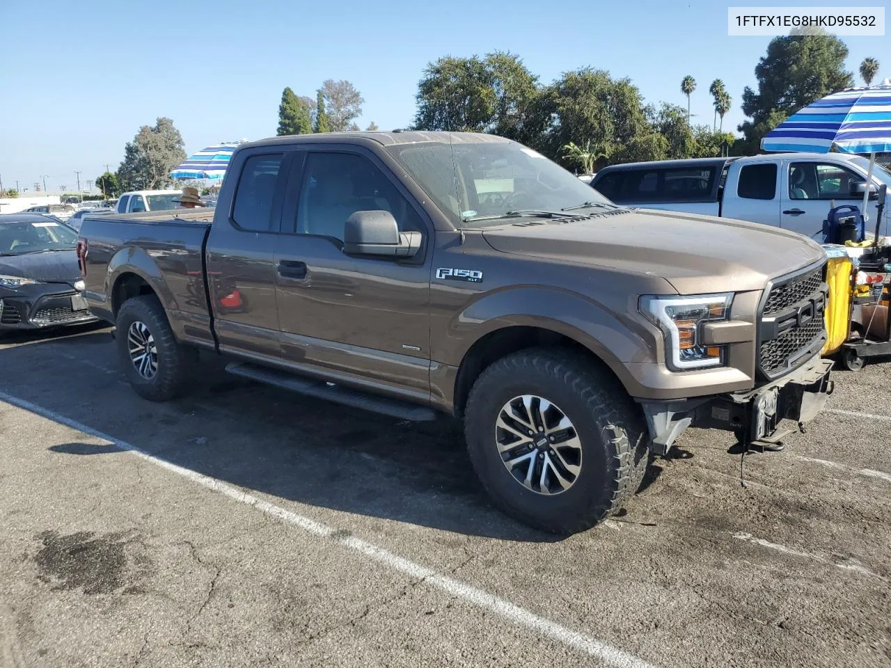 2017 Ford F150 Super Cab VIN: 1FTFX1EG8HKD95532 Lot: 71747614