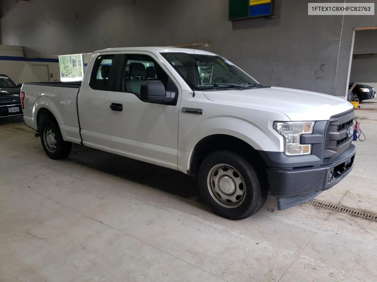 2017 Ford F150 Super Cab VIN: 1FTEX1C8XHFC82763 Lot: 72283604