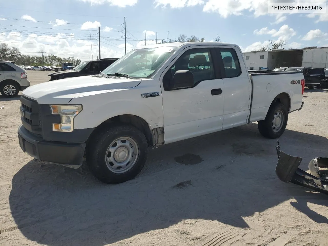 2017 Ford F150 Super Cab VIN: 1FTFX1EF7HFB39415 Lot: 76783654