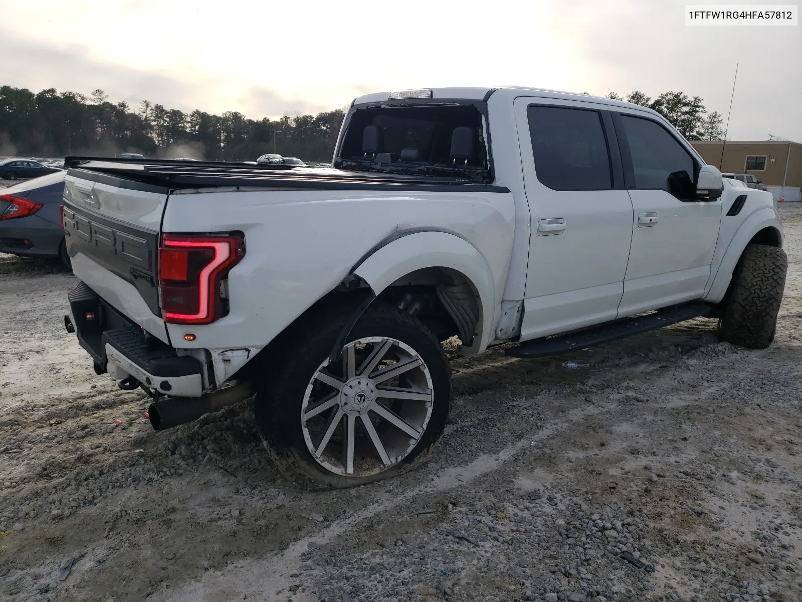 2017 Ford F150 Raptor VIN: 1FTFW1RG4HFA57812 Lot: 40730428