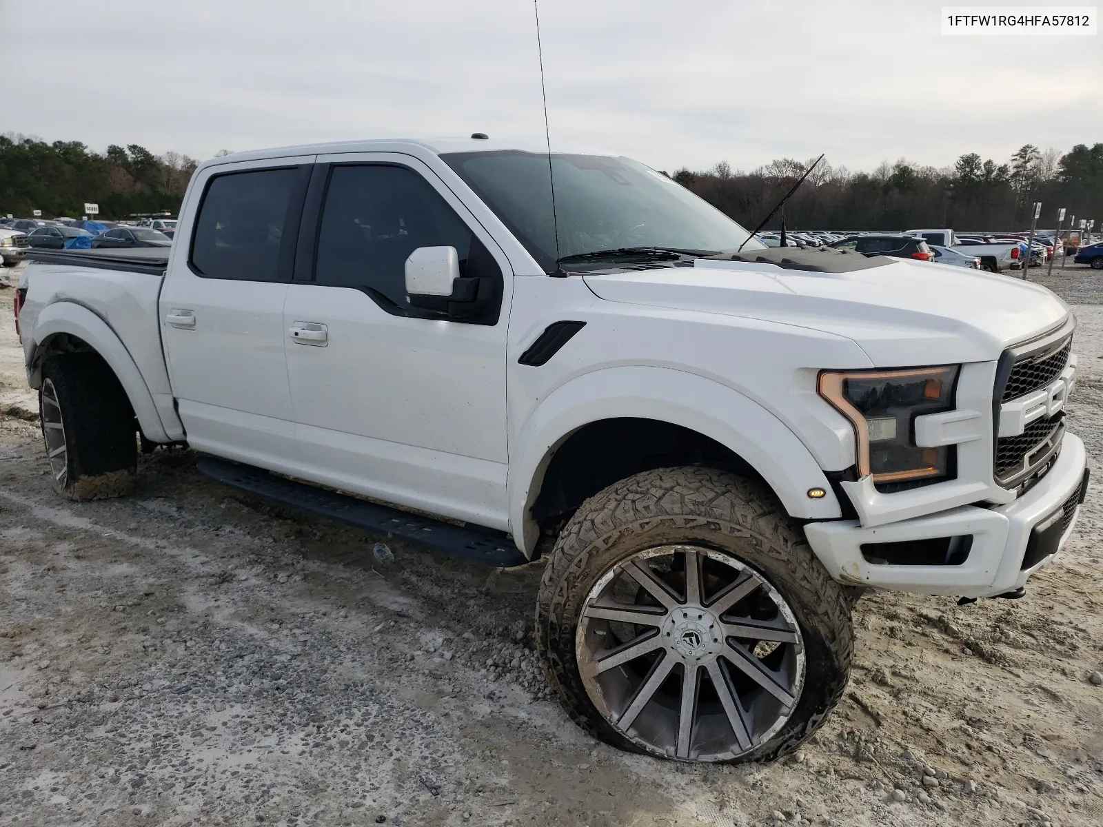 2017 Ford F150 Raptor VIN: 1FTFW1RG4HFA57812 Lot: 40730428