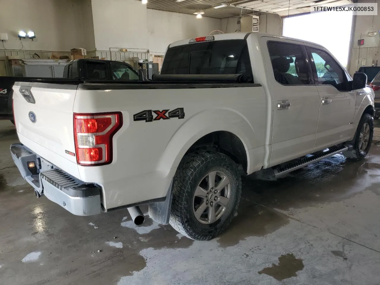 1FTEW1E5XJKG00853 2018 Ford F150 Supercrew