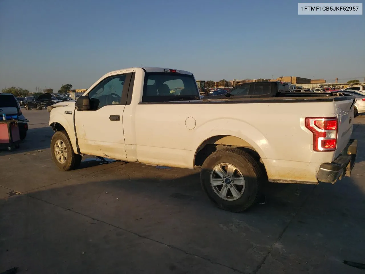 1FTMF1CB5JKF52957 2018 Ford F150