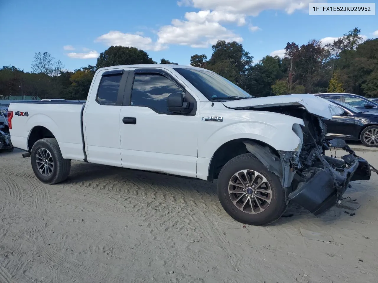 2018 Ford F150 Super Cab VIN: 1FTFX1E52JKD29952 Lot: 76298714