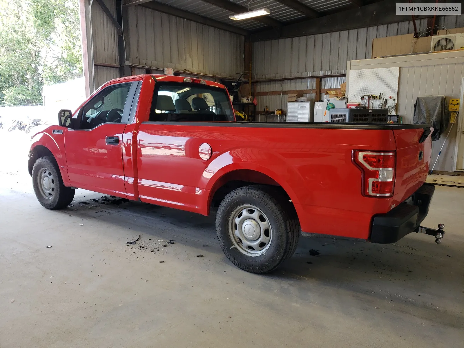 1FTMF1CBXKKE66562 2019 Ford F150