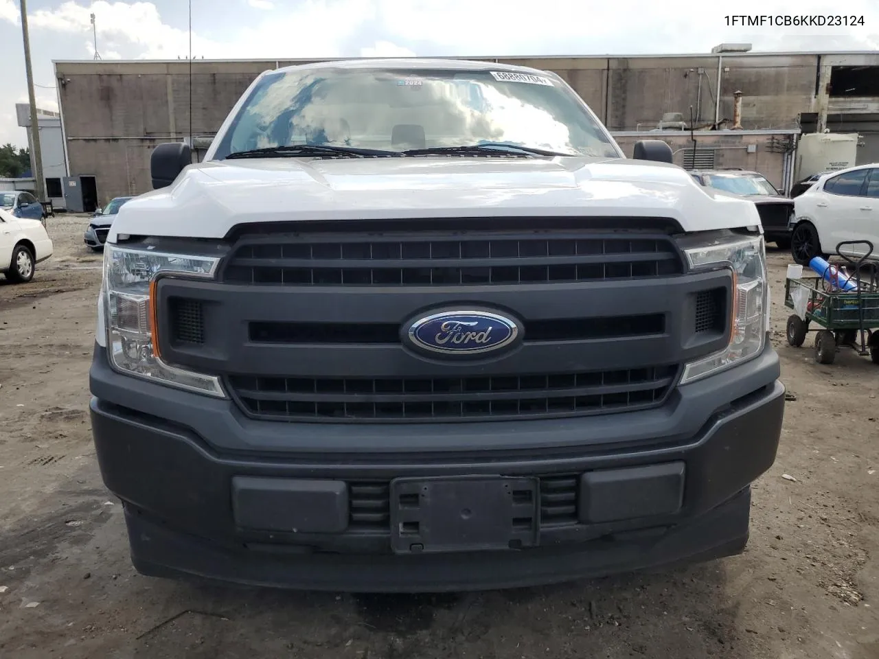 1FTMF1CB6KKD23124 2019 Ford F150