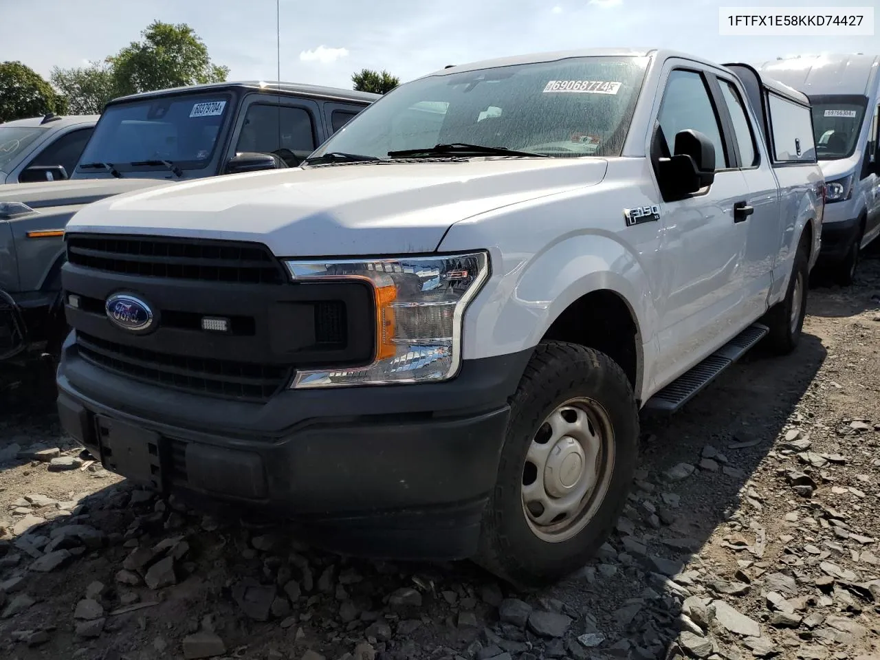 2019 Ford F150 Super Cab VIN: 1FTFX1E58KKD74427 Lot: 69068774