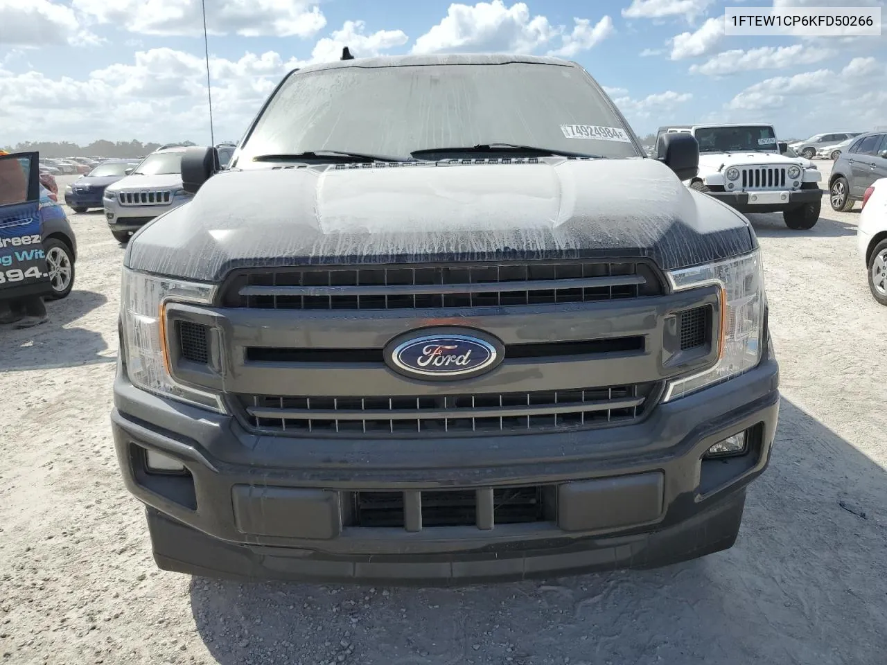 1FTEW1CP6KFD50266 2019 Ford F150 Supercrew