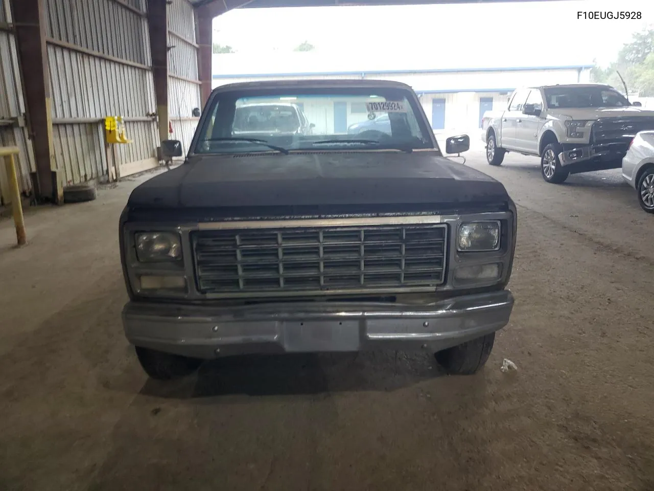 1980 Ford F100 VIN: F10EUGJ5928 Lot: 70129924