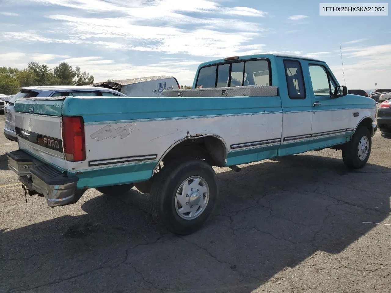 1995 Ford F250 VIN: 1FTHX26HXSKA21050 Lot: 72237104