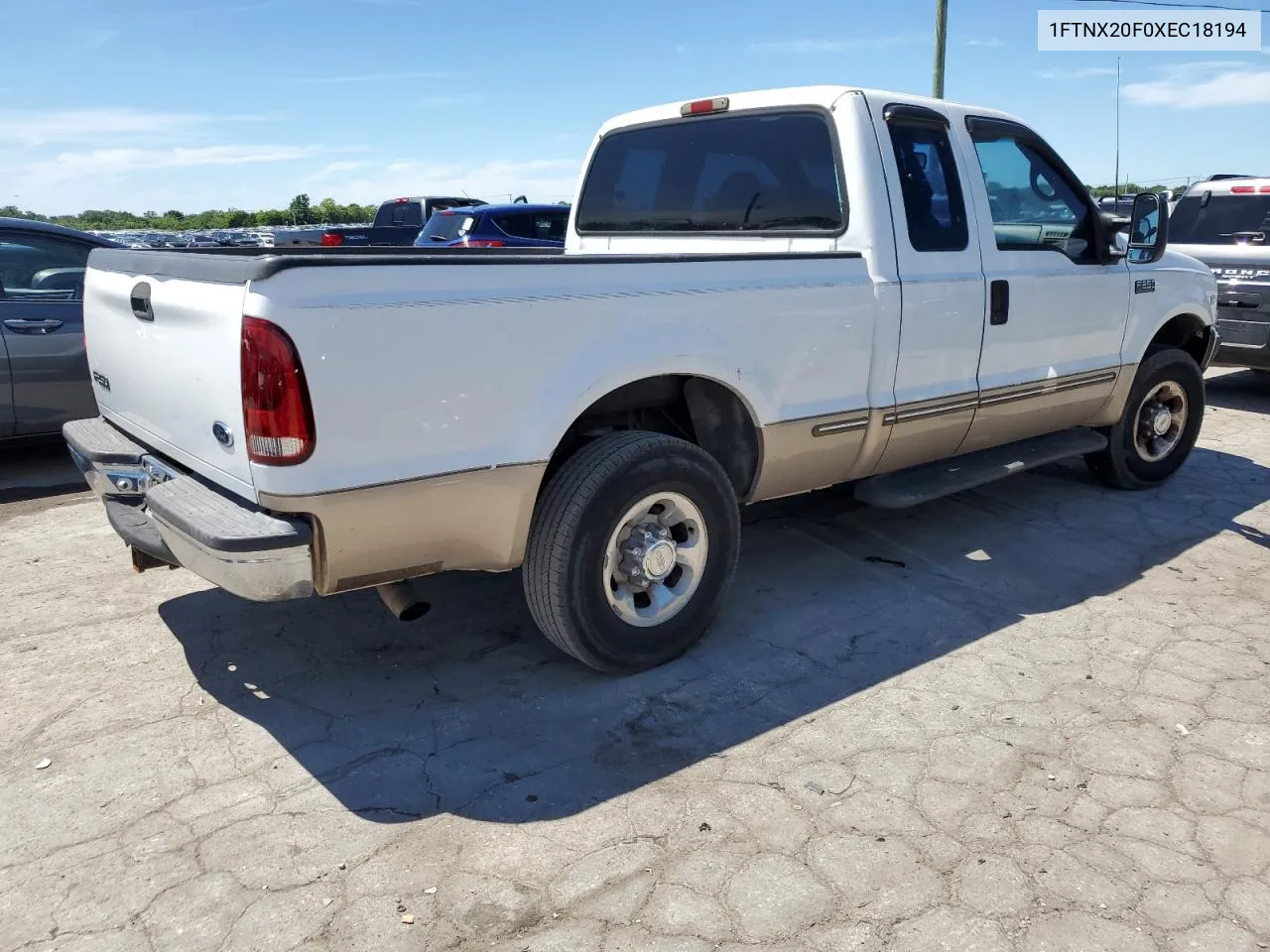 1999 Ford F250 Super Duty VIN: 1FTNX20F0XEC18194 Lot: 61614894