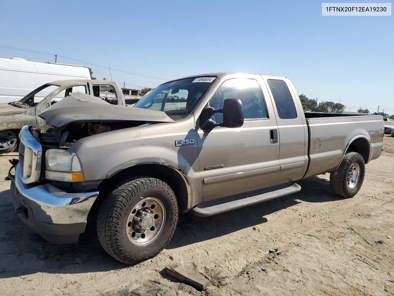 2002 Ford F250 Super Duty VIN: 1FTNX20F12EA19230 Lot: 74044634