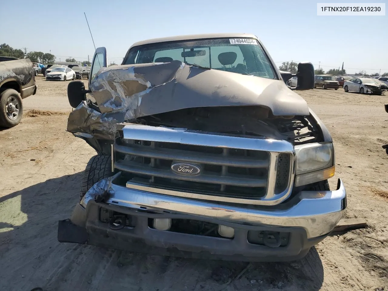 2002 Ford F250 Super Duty VIN: 1FTNX20F12EA19230 Lot: 74044634