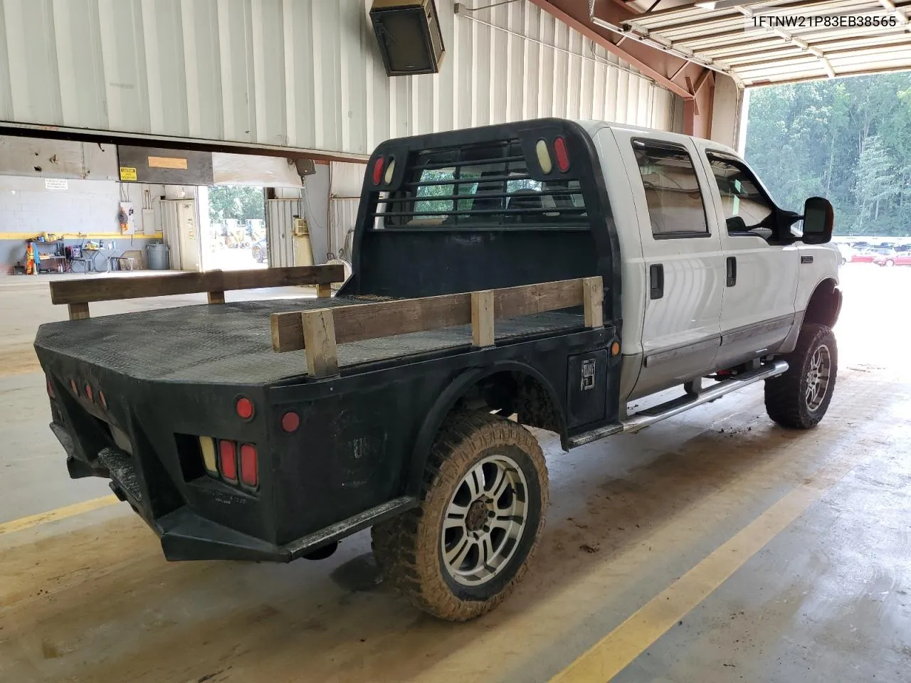 2003 Ford F250 Super Duty VIN: 1FTNW21P83EB38565 Lot: 66880974