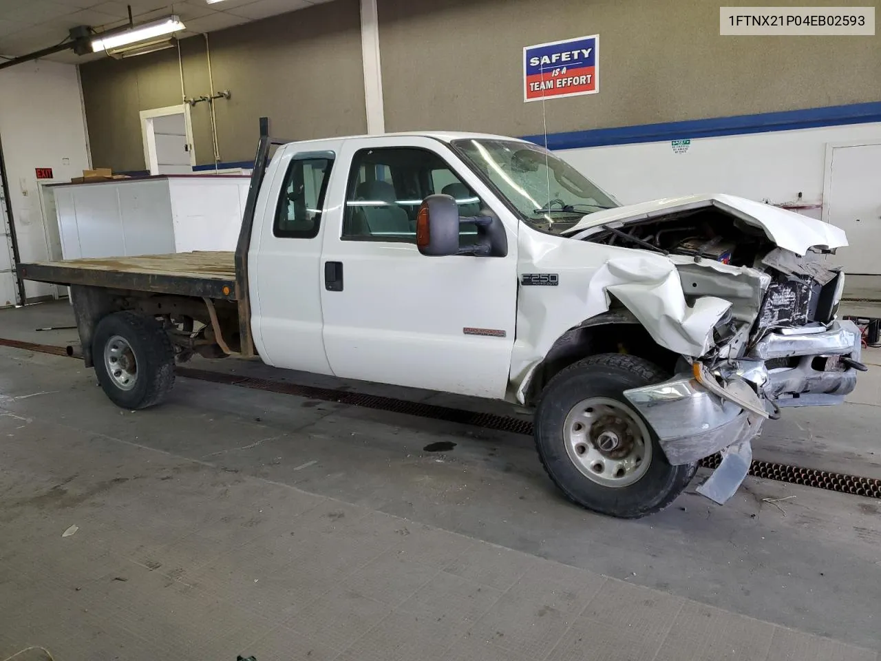 2004 Ford F250 Super Duty VIN: 1FTNX21P04EB02593 Lot: 59518844