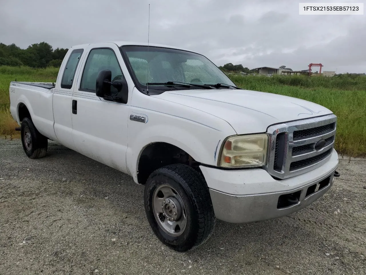 2005 Ford F250 Super Duty VIN: 1FTSX21535EB57123 Lot: 74063724