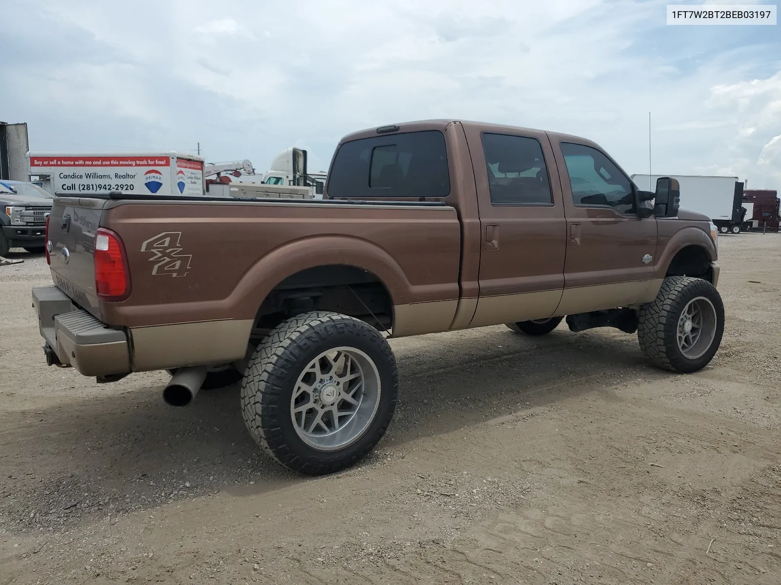 2011 Ford F250 Super Duty VIN: 1FT7W2BT2BEB03197 Lot: 67503014