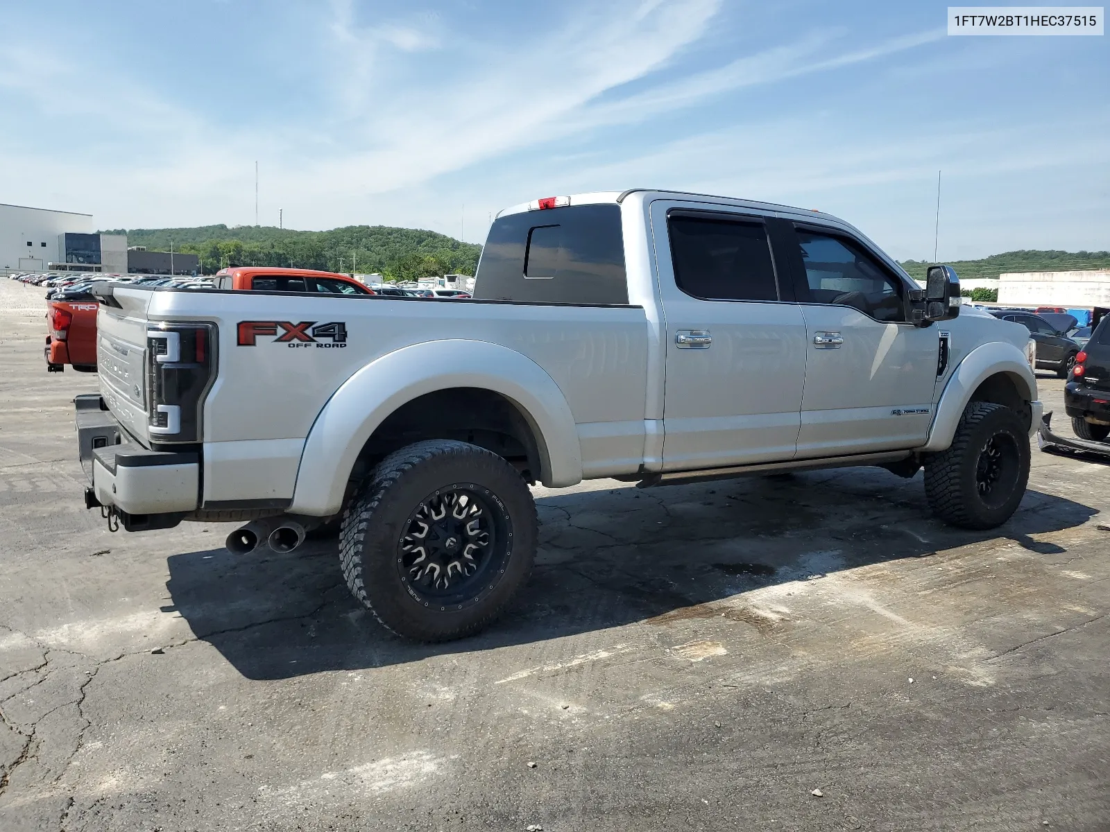 2017 Ford F250 Super Duty VIN: 1FT7W2BT1HEC37515 Lot: 61113024