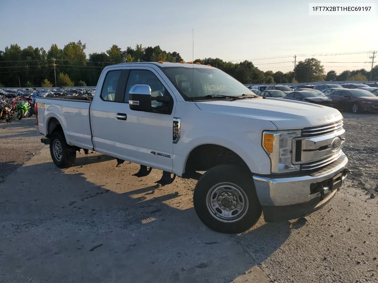 2017 Ford F250 Super Duty VIN: 1FT7X2BT1HEC69197 Lot: 73708404