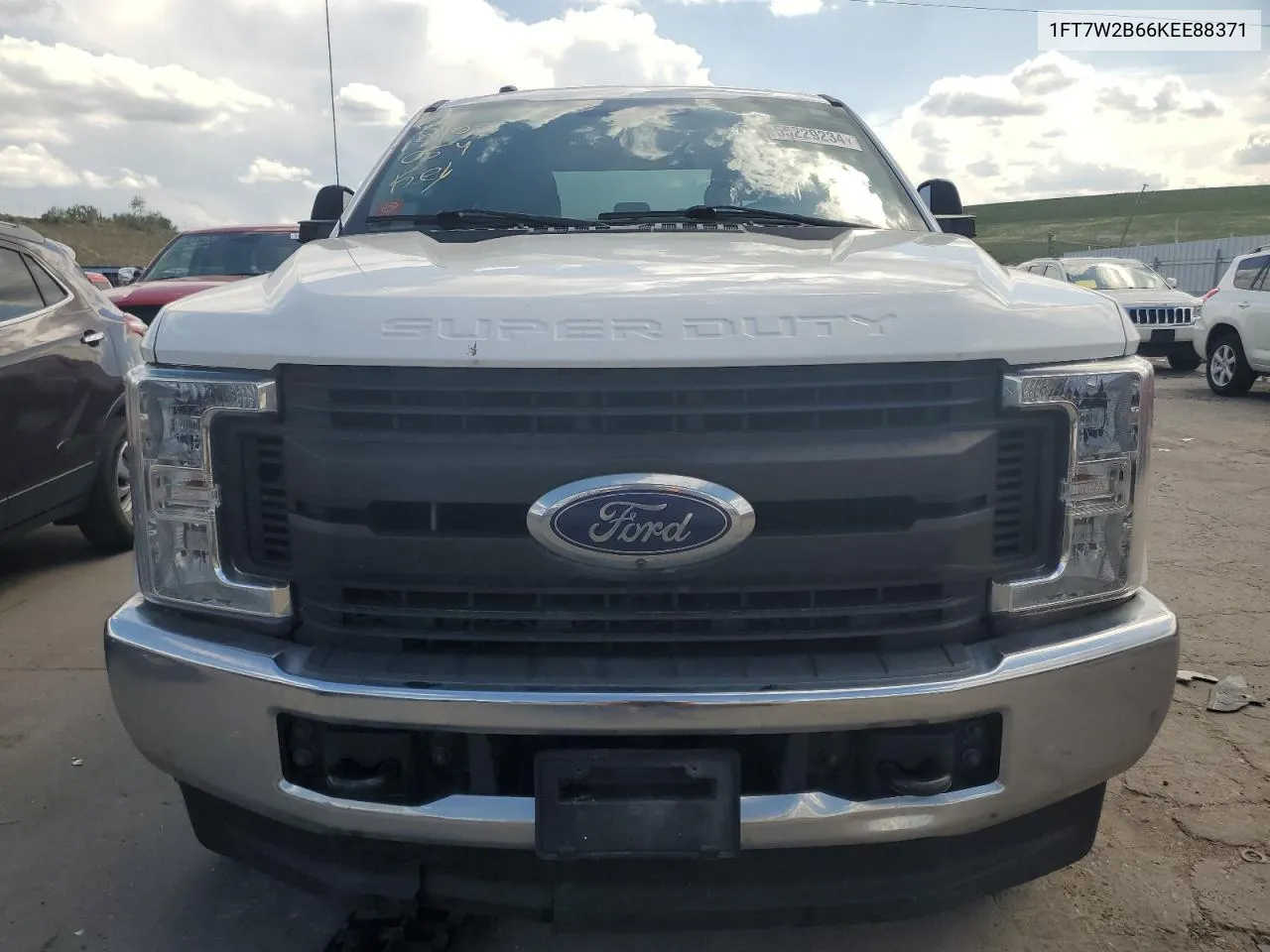 2019 Ford F250 Super Duty VIN: 1FT7W2B66KEE88371 Lot: 55229234