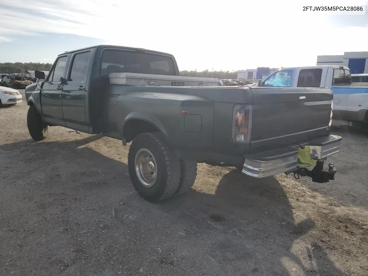 1993 Ford F350 VIN: 2FTJW35M5PCA28086 Lot: 41275594