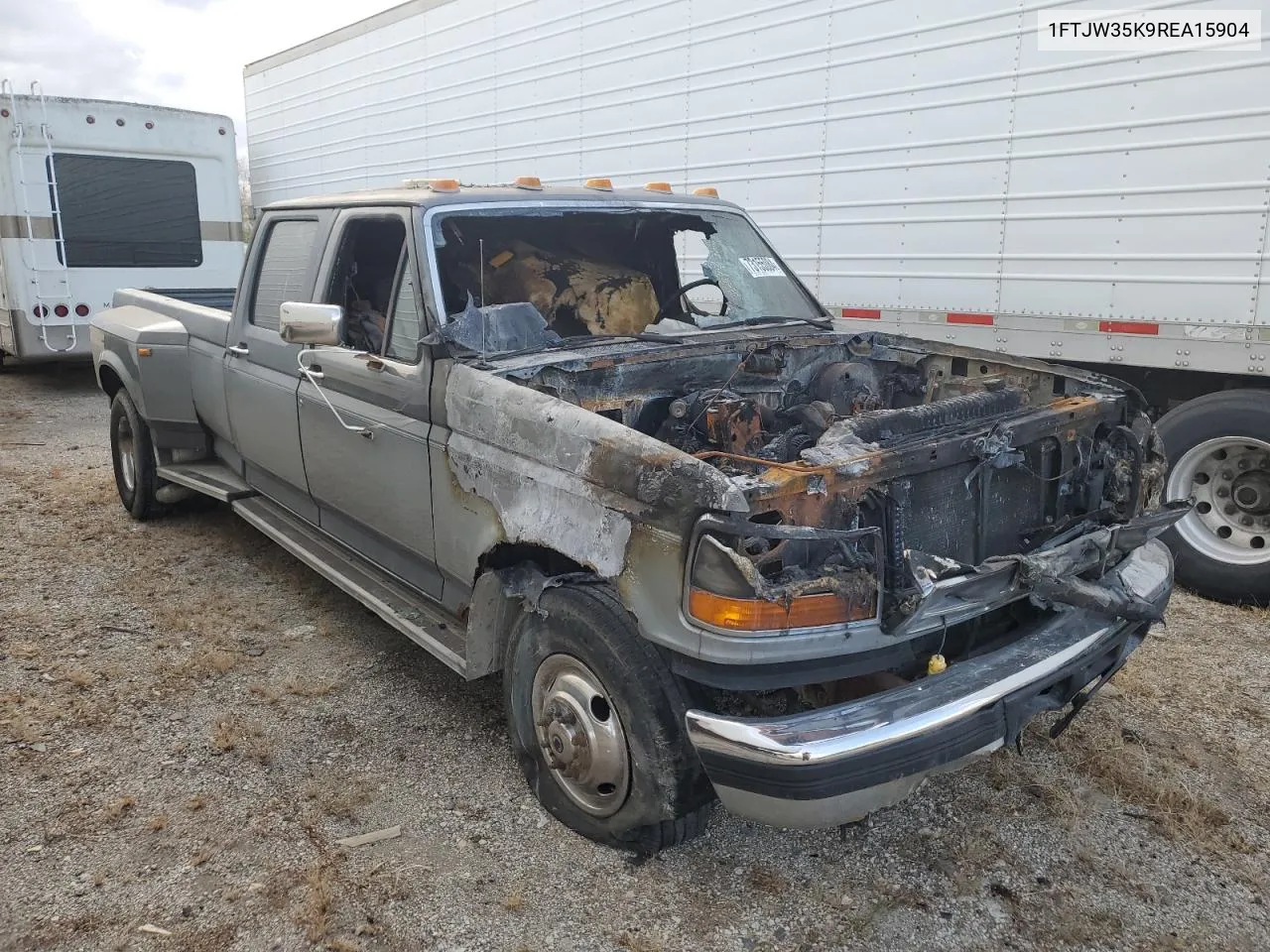 1994 Ford F350 VIN: 1FTJW35K9REA15904 Lot: 73155084