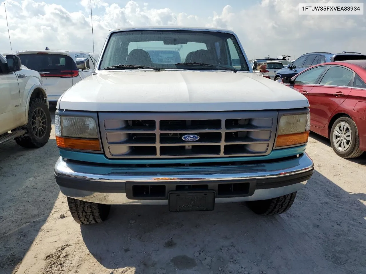 1997 Ford F350 VIN: 1FTJW35FXVEA83934 Lot: 74520574