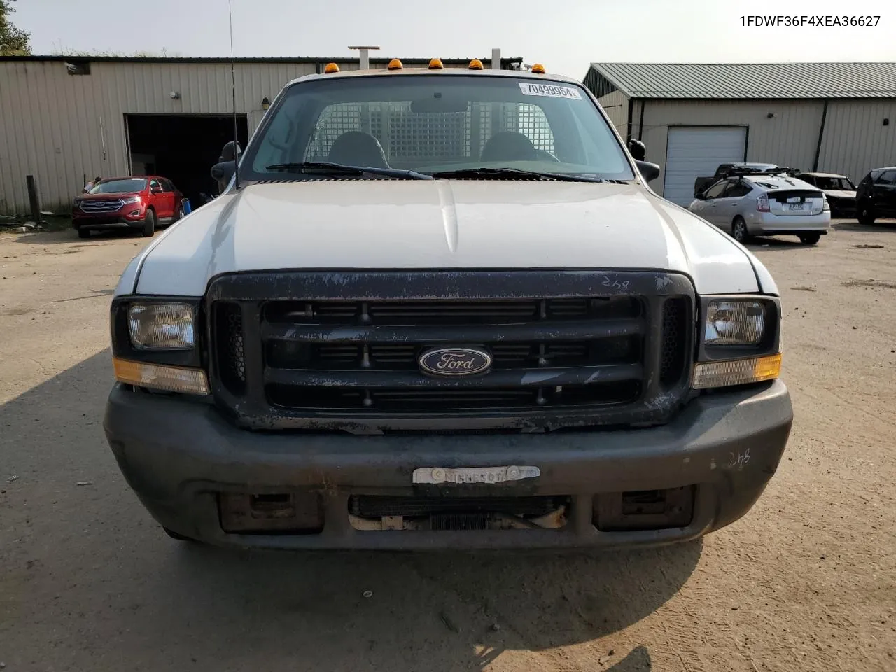 1999 Ford F350 Super Duty VIN: 1FDWF36F4XEA36627 Lot: 70499954