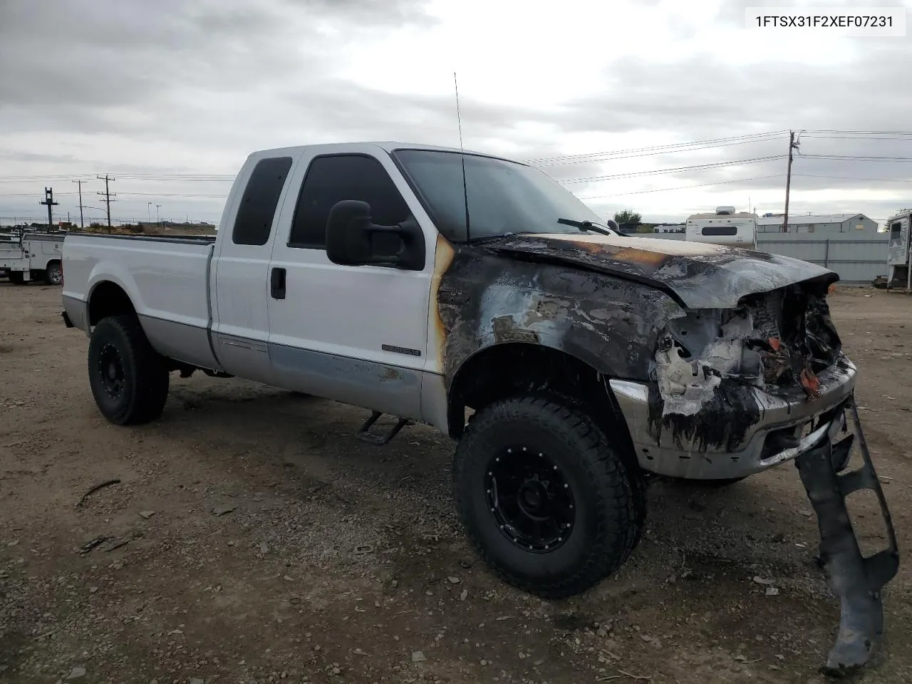 1999 Ford F350 Srw Super Duty VIN: 1FTSX31F2XEF07231 Lot: 71832414