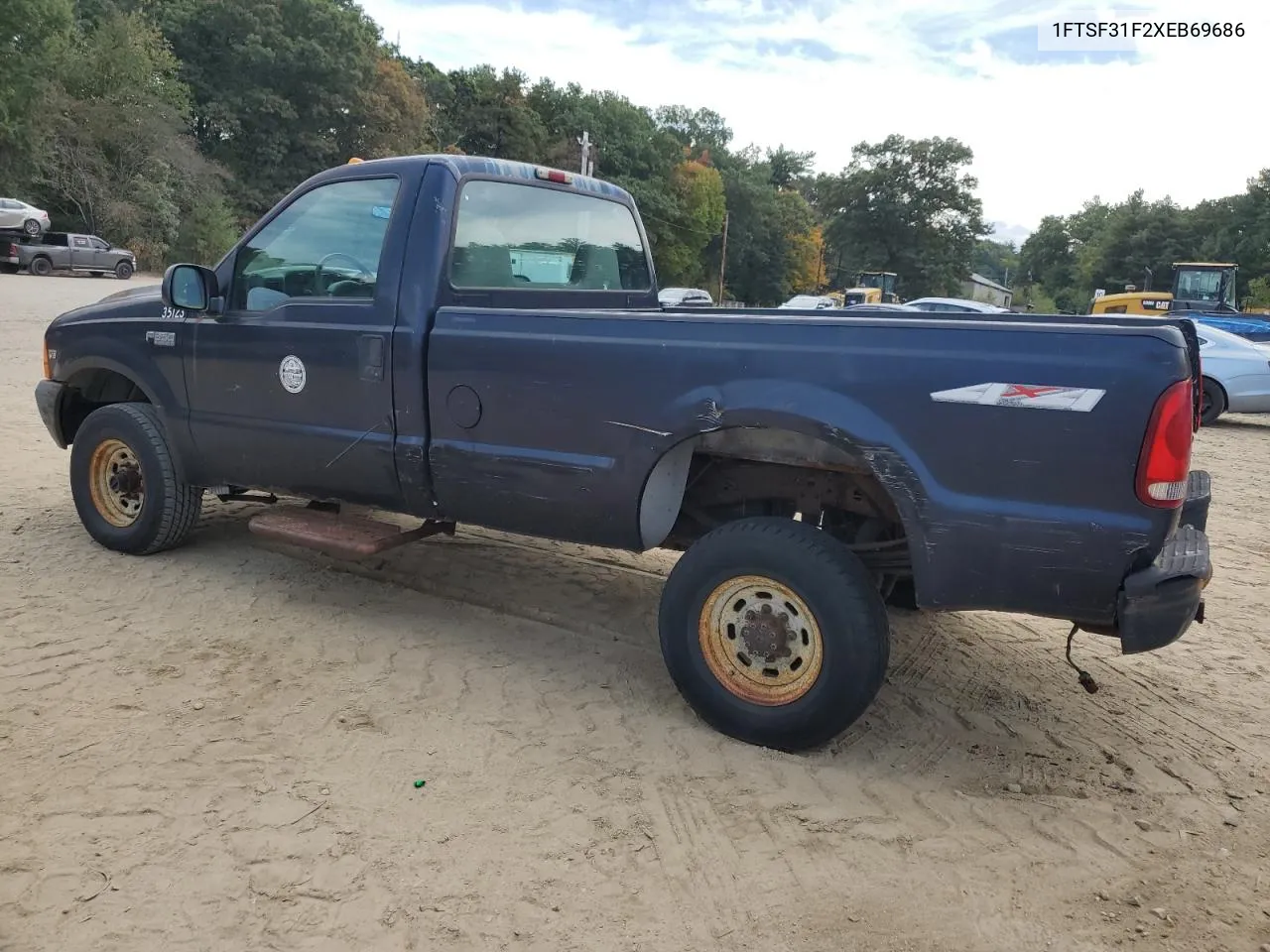 1999 Ford F350 Srw Super Duty VIN: 1FTSF31F2XEB69686 Lot: 73233004