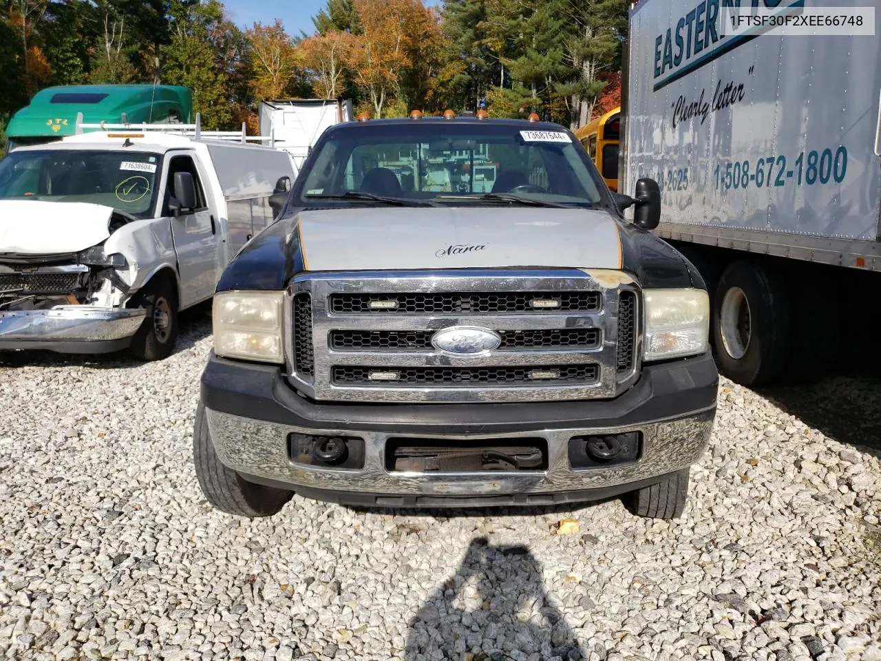 1999 Ford F350 Srw Super Duty VIN: 1FTSF30F2XEE66748 Lot: 73687644