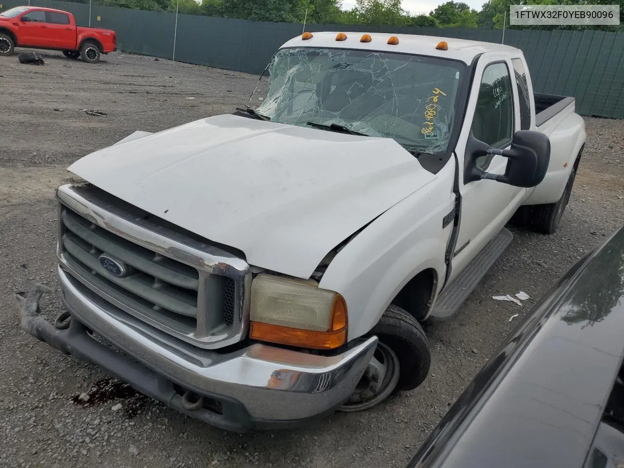 2000 Ford F350 Super Duty VIN: 1FTWX32F0YEB90096 Lot: 56198024