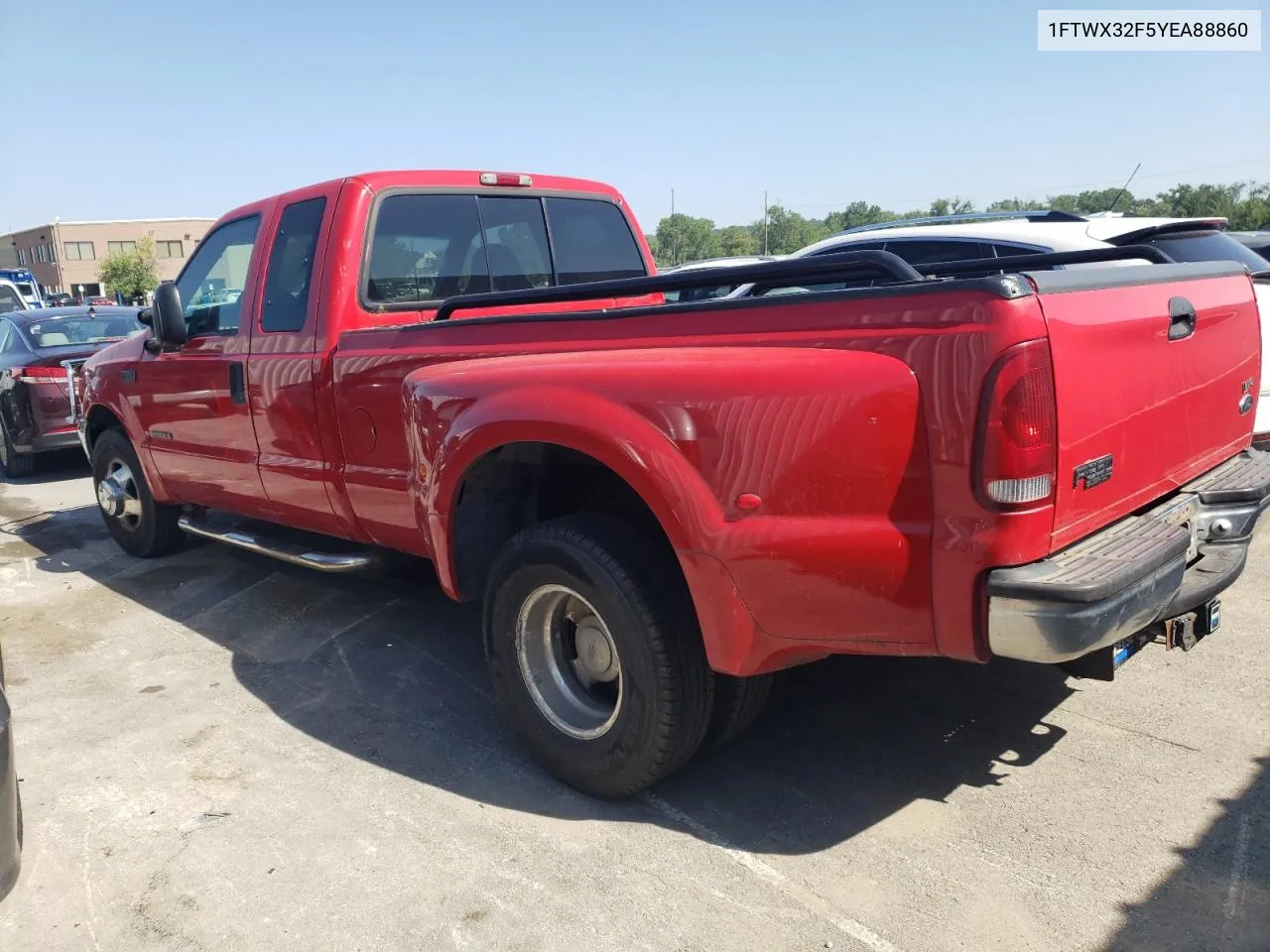 2000 Ford F350 Super Duty VIN: 1FTWX32F5YEA88860 Lot: 65923064