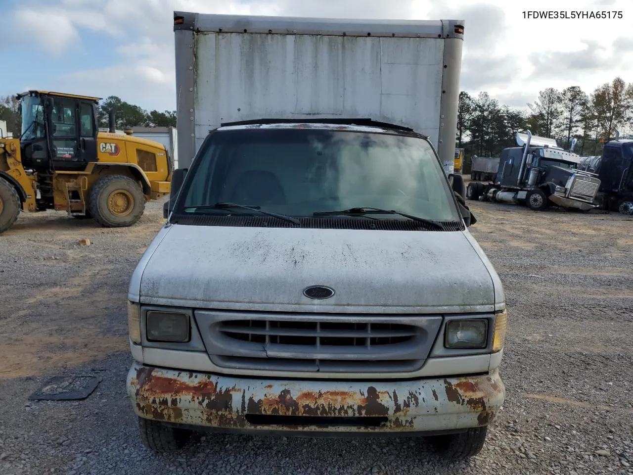 2000 Ford Econoline E350 Super Duty Cutaway Van VIN: 1FDWE35L5YHA65175 Lot: 78298974