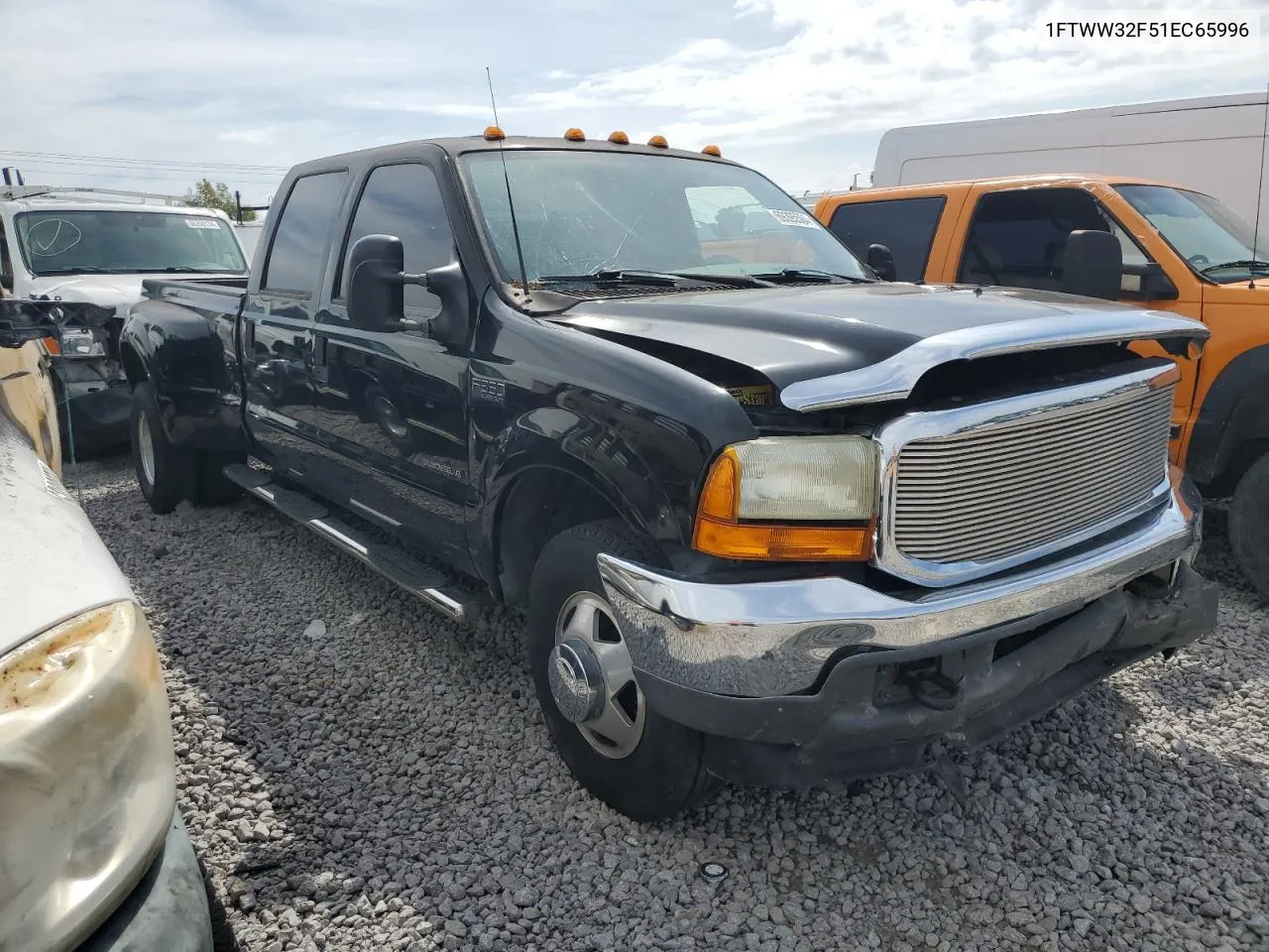 2001 Ford F350 Super Duty VIN: 1FTWW32F51EC65996 Lot: 69395584